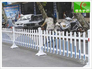 道路护栏