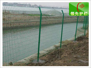 护栏网